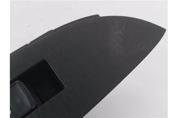 Recambio de mando elevalunas trasero derecho para toyota prius (zvw30) 1.8 hybrid referencia OEM IAM 7427147060  