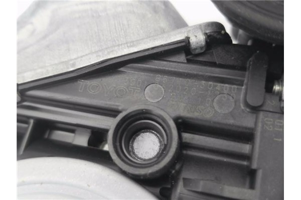 Recambio de mecanismo elevalunas delantero derecho para toyota prius (zvw30) 1.8 hybrid referencia OEM IAM 8571030400  