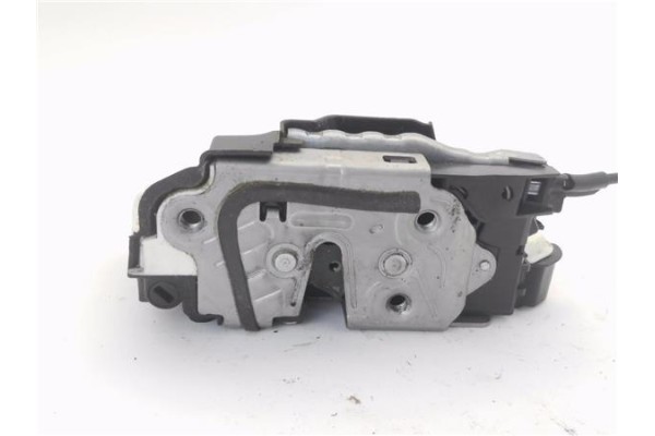 Recambio de cierre electromagnetico delantero derecho para volkswagen golf vi (5k1) 1.6 advance referencia OEM IAM 5K4839016M  