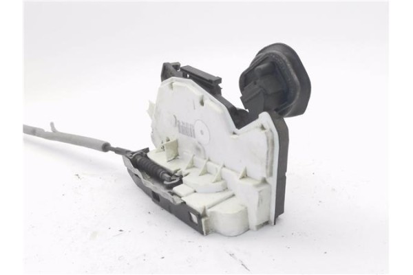 Recambio de cierre electromagnetico trasero izquierdo para volkswagen golf vi (5k1) 1.6 advance referencia OEM IAM 5K4839015H  