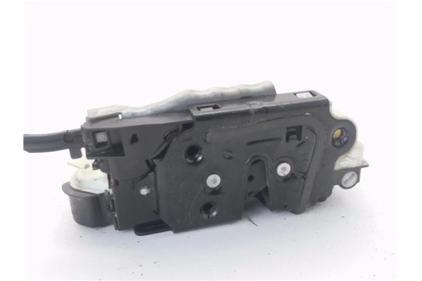Recambio de cierre electromagnetico trasero izquierdo para volkswagen golf vi (5k1) 1.6 advance referencia OEM IAM 5K4839015H  