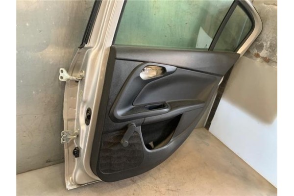 Recambio de puerta trasero derecha para fiat ii tipo (356) berlina 1.3 easy referencia OEM IAM   