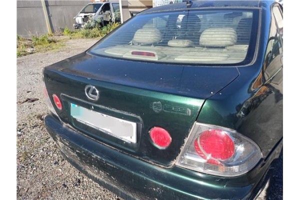 Recambio de tapa maletero para lexus is 200 (gxe10) 2.0 automático referencia OEM IAM 6440153020 6440153022 