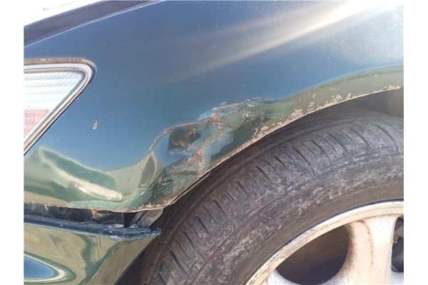 Recambio de aleta delantero izquierda para lexus is 200 (gxe10) 2.0 automático referencia OEM IAM 5380253010 53802 