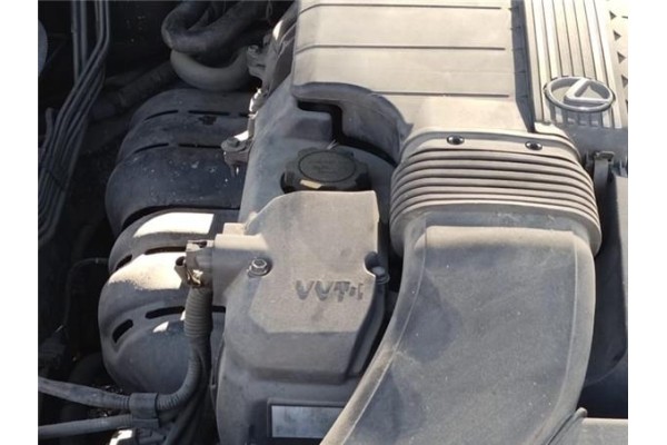 Recambio de tapa motor para lexus is 200 (gxe10) 2.0 automático referencia OEM IAM 1120270030 11201 