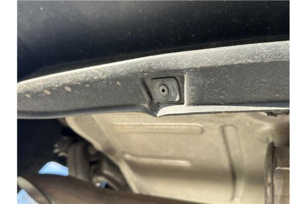 Recambio de paragolpes trasero para volkswagen golf vii berlina (bq1/be2) 1.6 sport referencia OEM IAM   