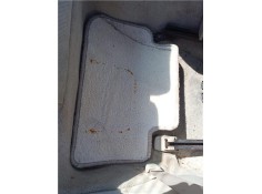 Recambio de alfombrilla delantero izquierda para lexus is 200 (gxe10) 2.0 automático referencia OEM IAM   