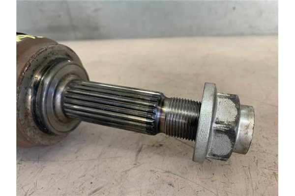 Recambio de palier delantero izquierdo para mitsubishi space star (a00) 1.2 motion referencia OEM IAM 3815A427  