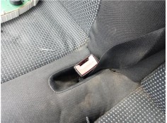 Recambio de anclaje cinturon delantero derecho para mercedes-benz vito / mixto furgón (w639) 113 cdi referencia OEM IAM   
