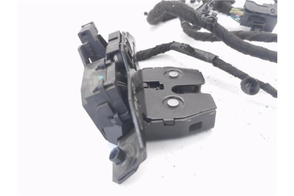 Recambio de cierre electromagnetico porton para opel mokka 1.7 excellence referencia OEM IAM 13587640 688328731 
