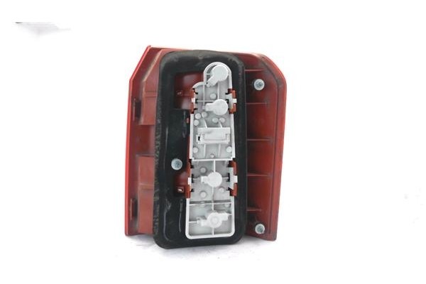 Recambio de piloto trasero izquierdo para audi a2 (8z) 1.4 referencia OEM IAM 8Z0945095B07S  