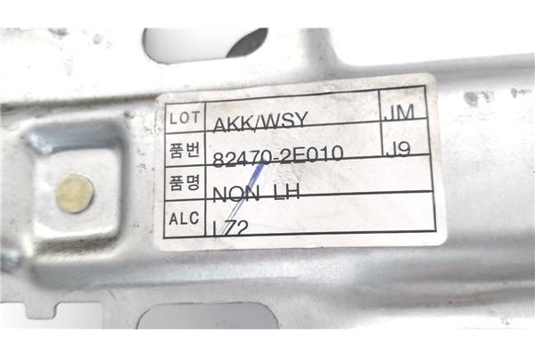 Recambio de elevalunas electrico delantero izquierdo para hyundai tucson (jm) 2.0 crdi a las 4 ruedas referencia OEM IAM 824702E