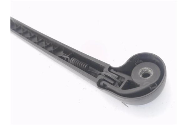 Recambio de brazo limpiaparabrisas trasero para audi a3 sportback (8pa) 1.9 tdi ambiente referencia OEM IAM 8E9955407C  