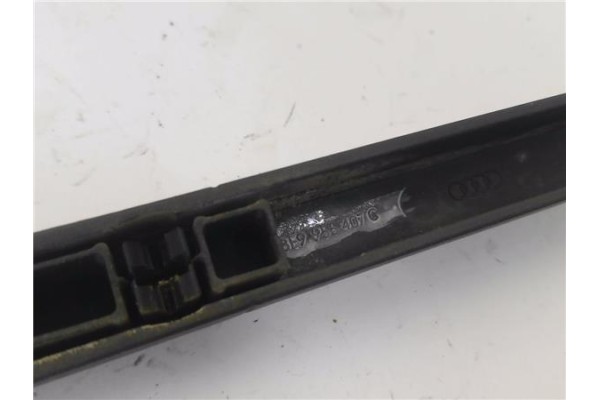 Recambio de brazo limpiaparabrisas trasero para audi a3 sportback (8pa) 1.9 tdi ambiente referencia OEM IAM 8E9955407C  