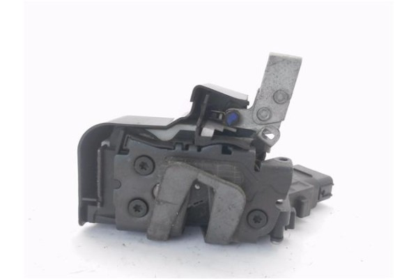Recambio de cierre electromagnetico delantero derecho para ford galaxy (ca1) 2.0 tdci referencia OEM IAM 8M2AR21812AB  