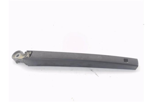 Recambio de brazo limpiaparabrisas trasero para volkswagen golf vi (5k1) 1.6 advance referencia OEM IAM 5K6955707B  