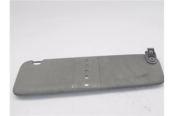 Recambio de parasol derecho para renault trafic ii furgón 1.9 27 cn referencia OEM IAM 8200011926 91166487 