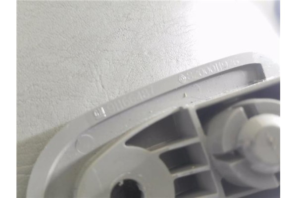 Recambio de parasol derecho para renault trafic ii furgón 1.9 27 cn referencia OEM IAM 8200011926 91166487 
