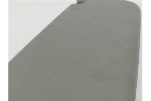 Recambio de parasol derecho para renault trafic ii furgón 1.9 27 cn referencia OEM IAM 8200011926 91166487 