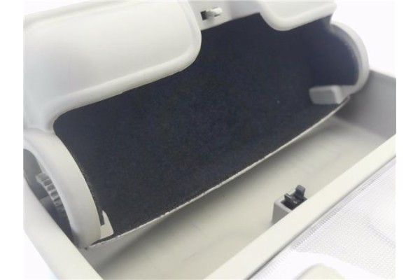 Recambio de luz delantero central techo para hyundai tucson (jm) 2.0 crdi a las 4 ruedas referencia OEM IAM 928202EXXX  