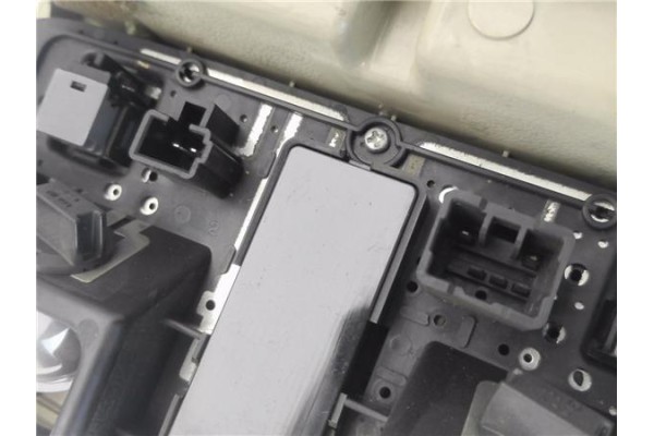 Recambio de luz delantero central techo para hyundai tucson (jm) 2.0 crdi a las 4 ruedas referencia OEM IAM 928202EXXX  
