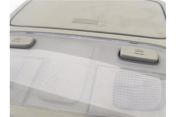 Recambio de luz delantero central techo para hyundai tucson (jm) 2.0 crdi a las 4 ruedas referencia OEM IAM 928202EXXX  