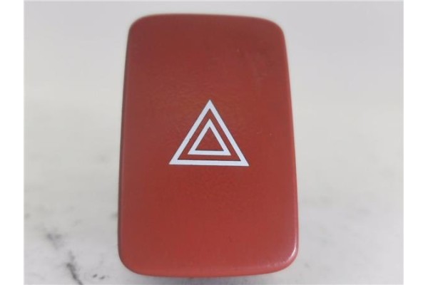 Recambio de interruptor luces emergencia para hyundai tucson (jm) 2.0 crdi a las 4 ruedas referencia OEM IAM 937902E000  