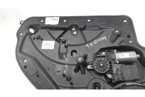 Recambio de elevalunas electrico trasero izquierdo para volkswagen golf vi (5k1) 1.6 advance referencia OEM IAM 5K4839729J  