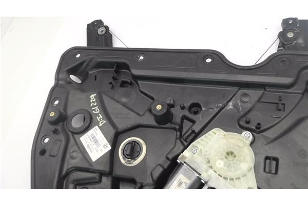 Recambio de elevalunas electrico delantero izquierdo para volkswagen golf vi (5k1) 1.6 advance referencia OEM IAM 5K1837729T  
