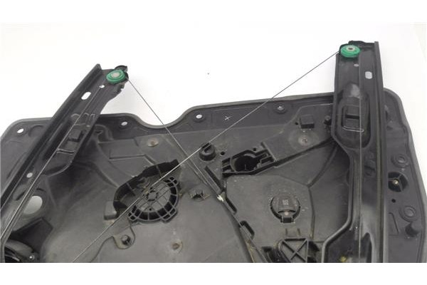 Recambio de elevalunas electrico delantero izquierdo para volkswagen golf vi (5k1) 1.6 advance referencia OEM IAM 5K1837729T  