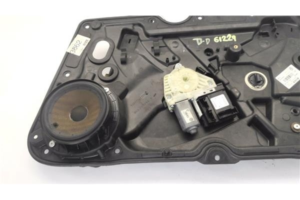 Recambio de elevalunas electrico delantero derecho para volkswagen golf vi (5k1) 1.6 advance referencia OEM IAM 5K1837730T  