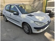 peugeot 206 del año 2000
