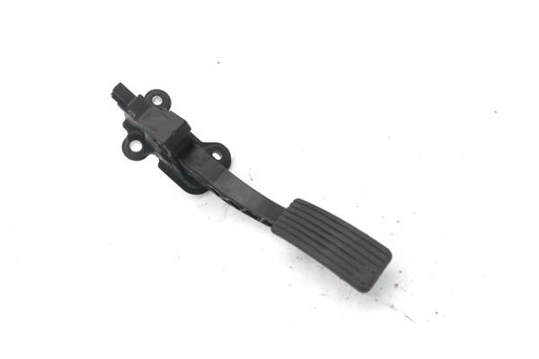 Recambio de potenciometro pedal gas para dodge caliber (pm) 2.0 se referencia OEM IAM 04891623AB  