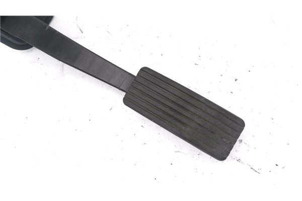 Recambio de potenciometro pedal gas para dodge caliber (pm) 2.0 se referencia OEM IAM 04891623AB  