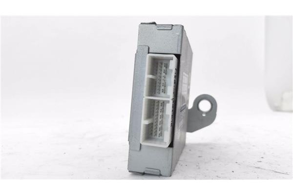 Recambio de modulo electronico para chevrolet captiva 2.0 d referencia OEM IAM 96625112  
