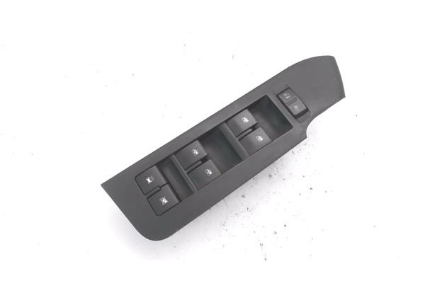 Recambio de mando elevalunas delantero izquierdo para chevrolet captiva 2.0 d referencia OEM IAM 202005438  