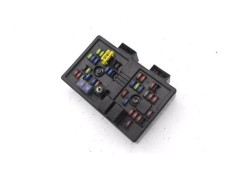 Recambio de caja fusibles/rele para chevrolet captiva 2.0 d referencia OEM IAM 96821082  