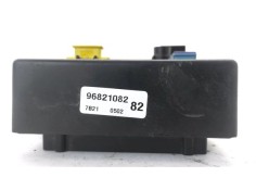 Recambio de caja fusibles/rele para chevrolet captiva 2.0 d referencia OEM IAM 96821082  