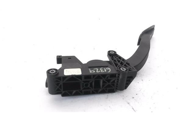 Recambio de potenciometro pedal gas para chevrolet captiva 2.0 d referencia OEM IAM 96625893  