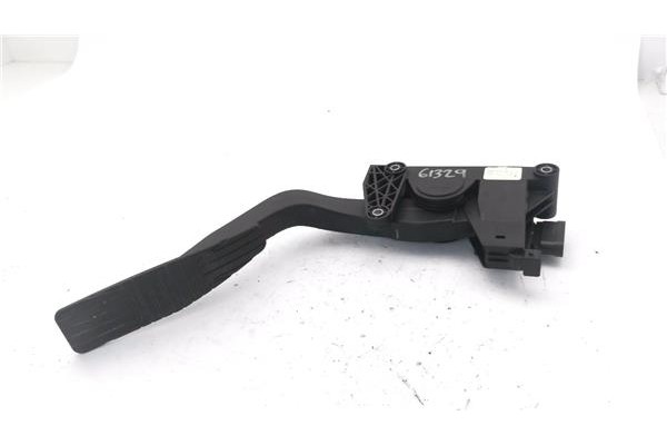 Recambio de potenciometro pedal gas para chevrolet captiva 2.0 d referencia OEM IAM 96625893  