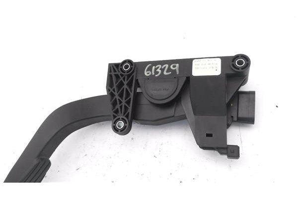 Recambio de potenciometro pedal gas para chevrolet captiva 2.0 d referencia OEM IAM 96625893  