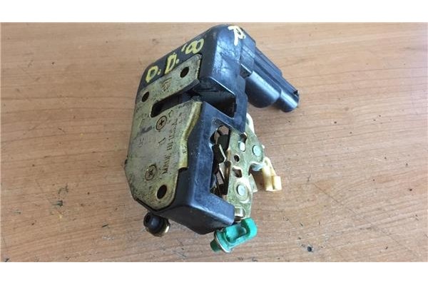 Recambio de cierre electromagnetico delantero derecho para chrysler voyager gs 2.4 referencia OEM IAM   