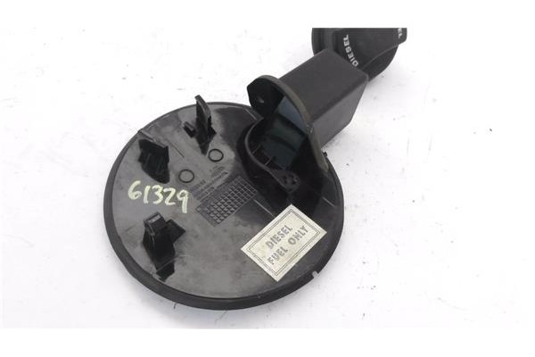 Recambio de tapa exterior combustible para chevrolet captiva 2.0 d referencia OEM IAM 96622535  