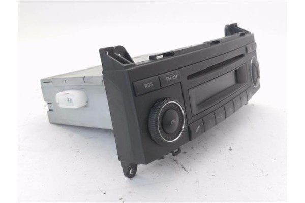 Recambio de autoradio para mercedes-benz clase a (bm 169) 1.5 a 150 (169.031) referencia OEM IAM A1698702389  