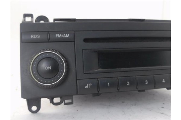 Recambio de autoradio para mercedes-benz clase a (bm 169) 1.5 a 150 (169.031) referencia OEM IAM A1698702389  