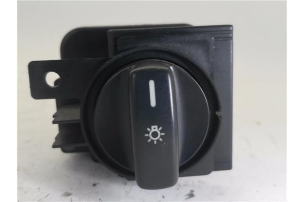 Recambio de conmutador luces para mercedes-benz clase a (bm 169) 1.5 a 150 (169.031) referencia OEM IAM 1695452304  