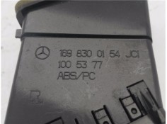 Recambio de rejilla entrada de aire para mercedes-benz clase a (bm 169) 1.5 a 150 (169.031) referencia OEM IAM 1698300154  