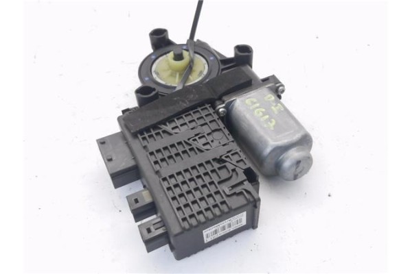 Recambio de motor elevalunas delantero izquierdo para citroen c4 picasso 1.6 hdi referencia OEM IAM 9682495680 400965E 