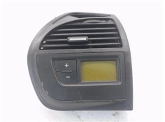 Recambio de rejilla entrada de aire para citroen c4 picasso 1.6 hdi referencia OEM IAM 9650868877 A83007600 