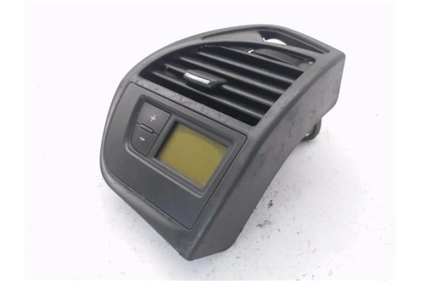 Recambio de rejilla entrada de aire para citroen c4 picasso 1.6 hdi referencia OEM IAM 9650868877 A83007600 